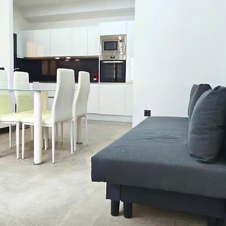 Fontanales Flat Appartement